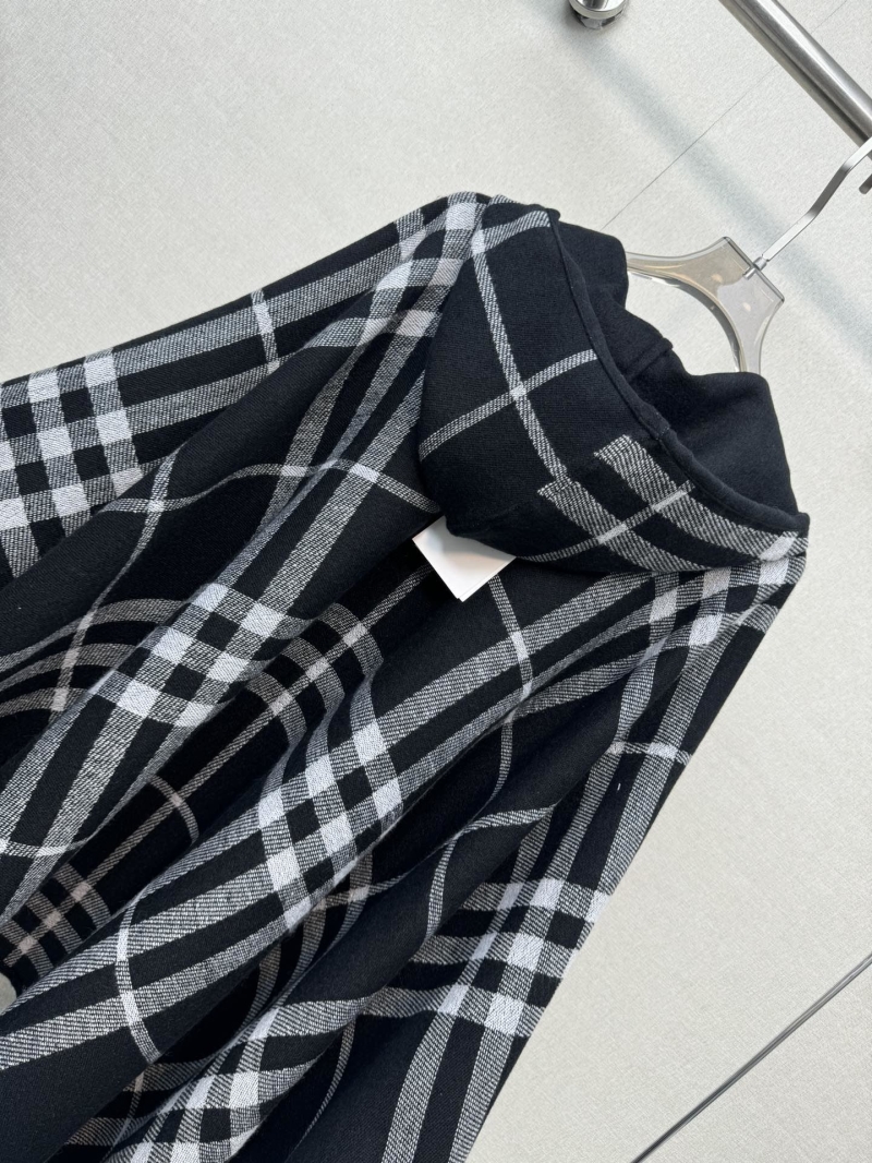 Bv*b*rry outwear